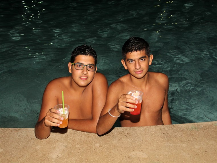 SSCC Jbeil Seniors Pool Party